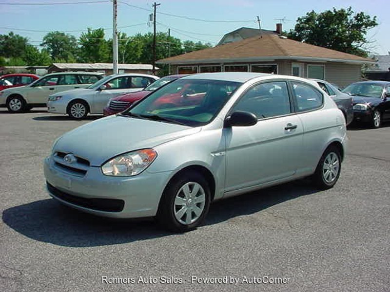 Hyundai Accent technical specifications and fuel economy